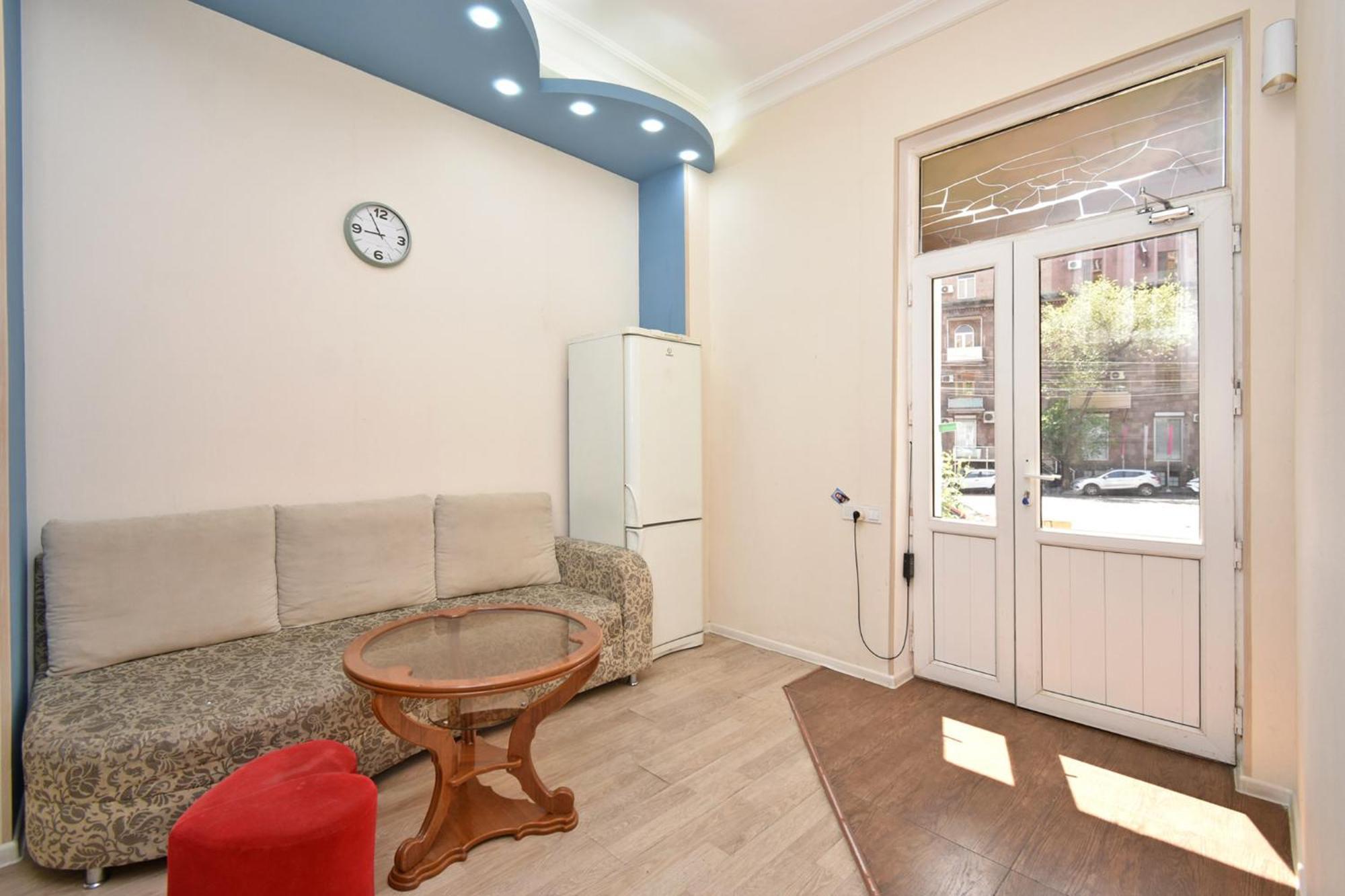 Aaaa Yerevan Exterior foto